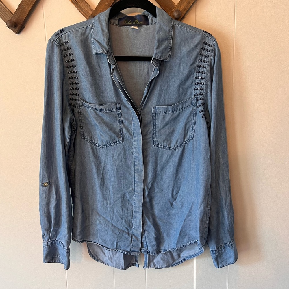 Blue chambray top from with embroidered details